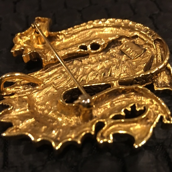 Metropolitan Museum of Art AWESOME Gilded Dragon Pin. Stamped. Gorgeous. - Picture 3 of 3